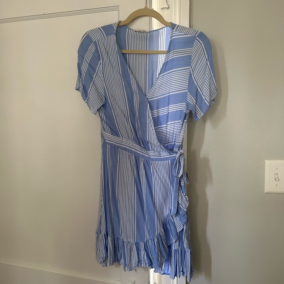 wrap dress blue and white stripe - Picture 2 of 5
